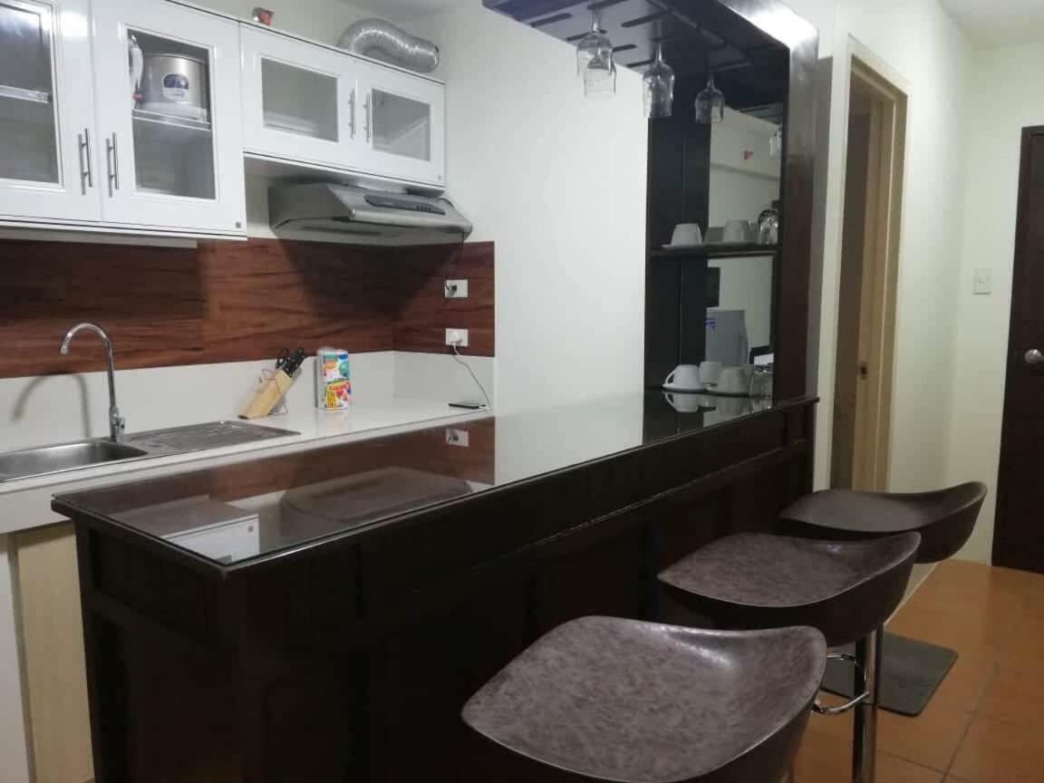 Apartelle D' Oasis Davao Zewnętrze zdjęcie